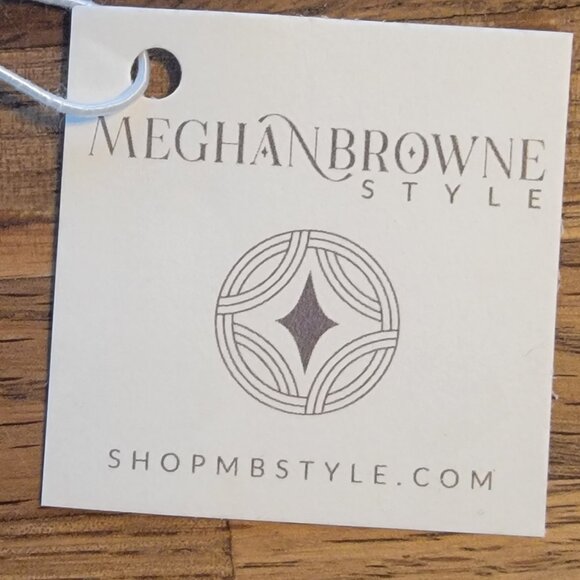 Meghan Browne Style Flow Pink  13.5" Pukka Shell Bracelet or Anklet - Picture 10 of 10